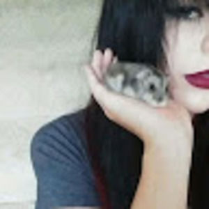 Meet your Posher, Kaitlyn